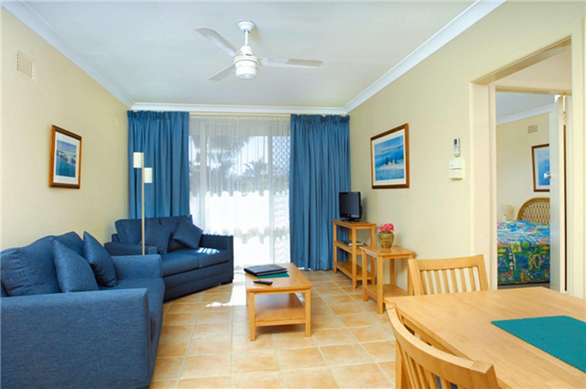 Oxley Cove Holiday Apartment Порт-Маккуорі Екстер'єр фото