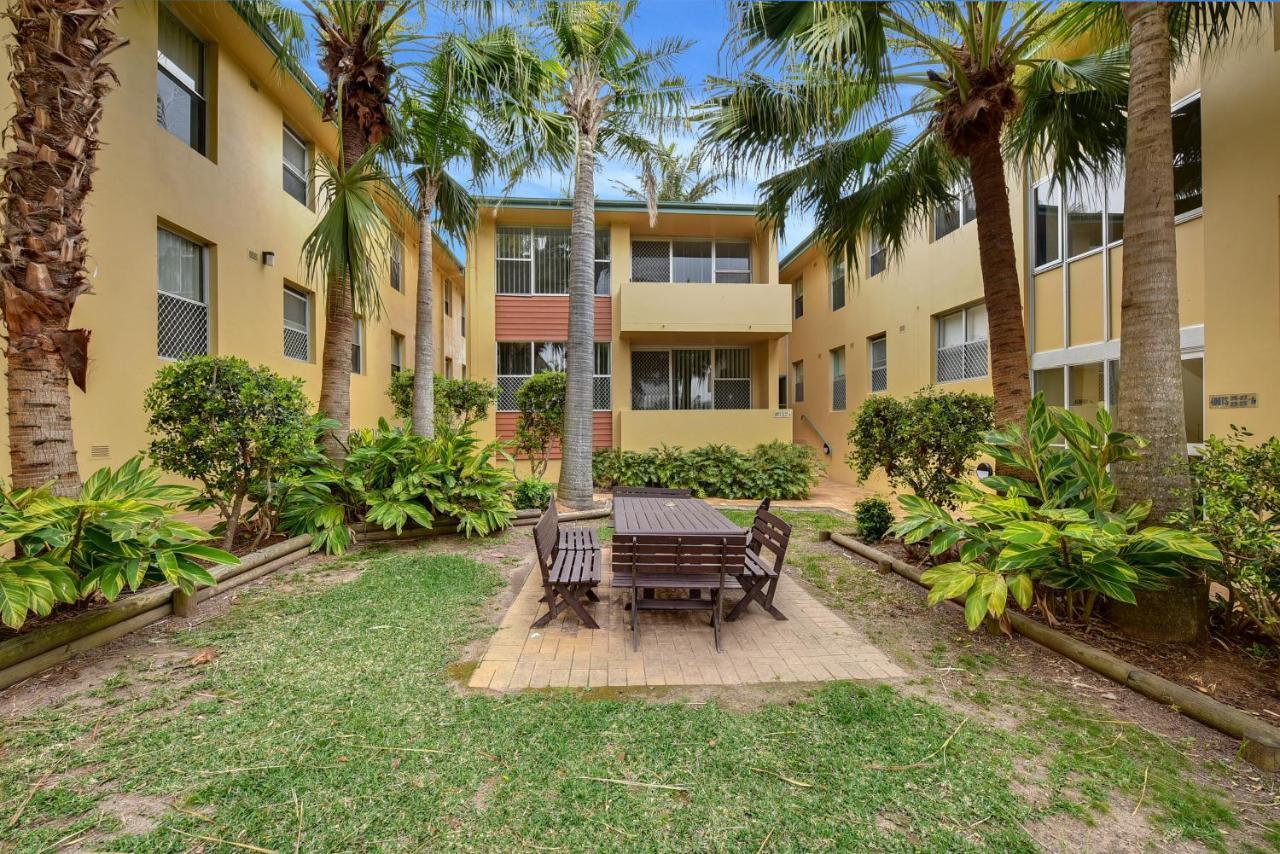 Oxley Cove Holiday Apartment Порт-Маккуорі Екстер'єр фото